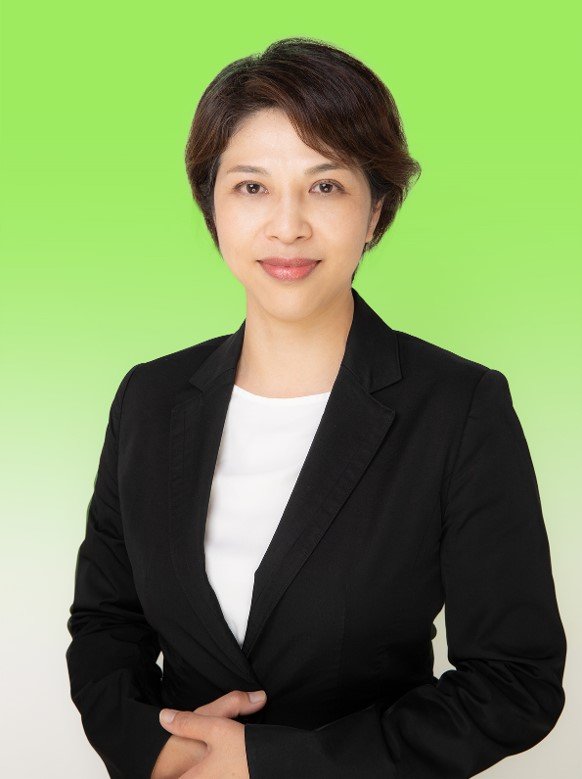 yoko_watanabe2.jpg